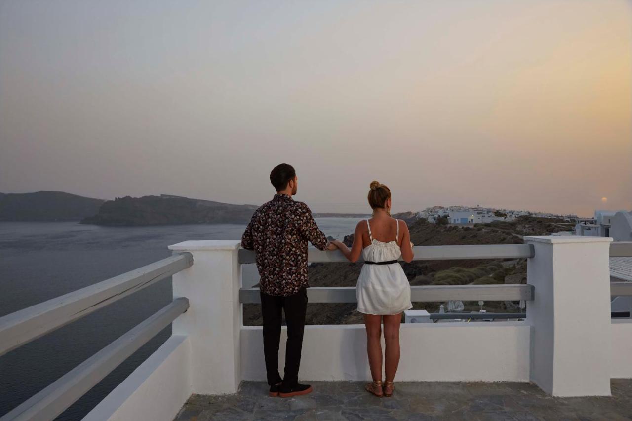 Hotel Mr And Mrs White Oia - Santorini Zewnętrze zdjęcie