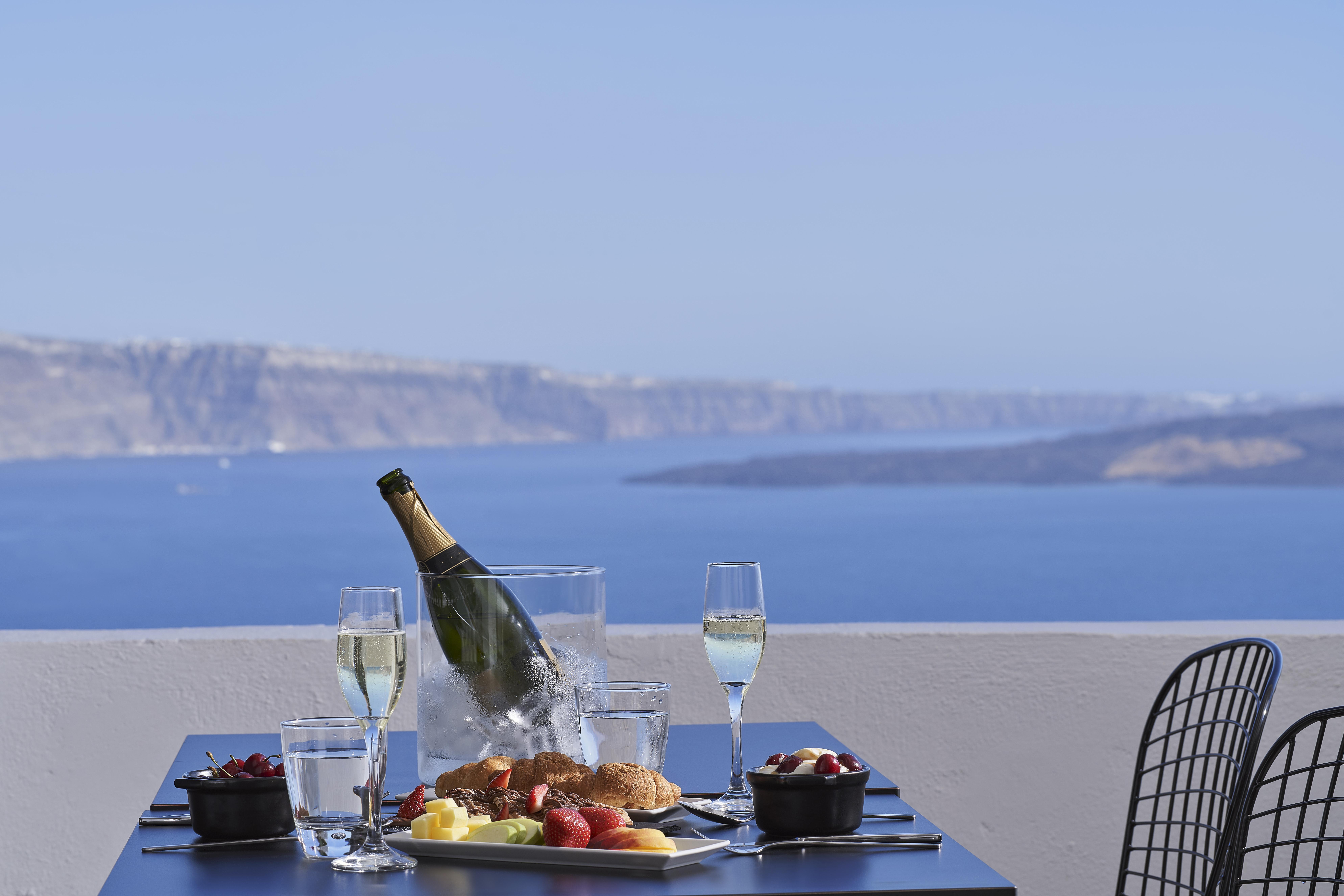 Hotel Mr And Mrs White Oia - Santorini Zewnętrze zdjęcie